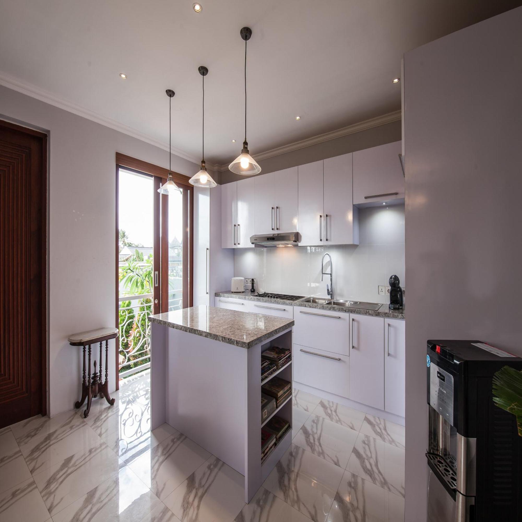 The Lavana Batavia Residence Umalas Семиньяк Экстерьер фото